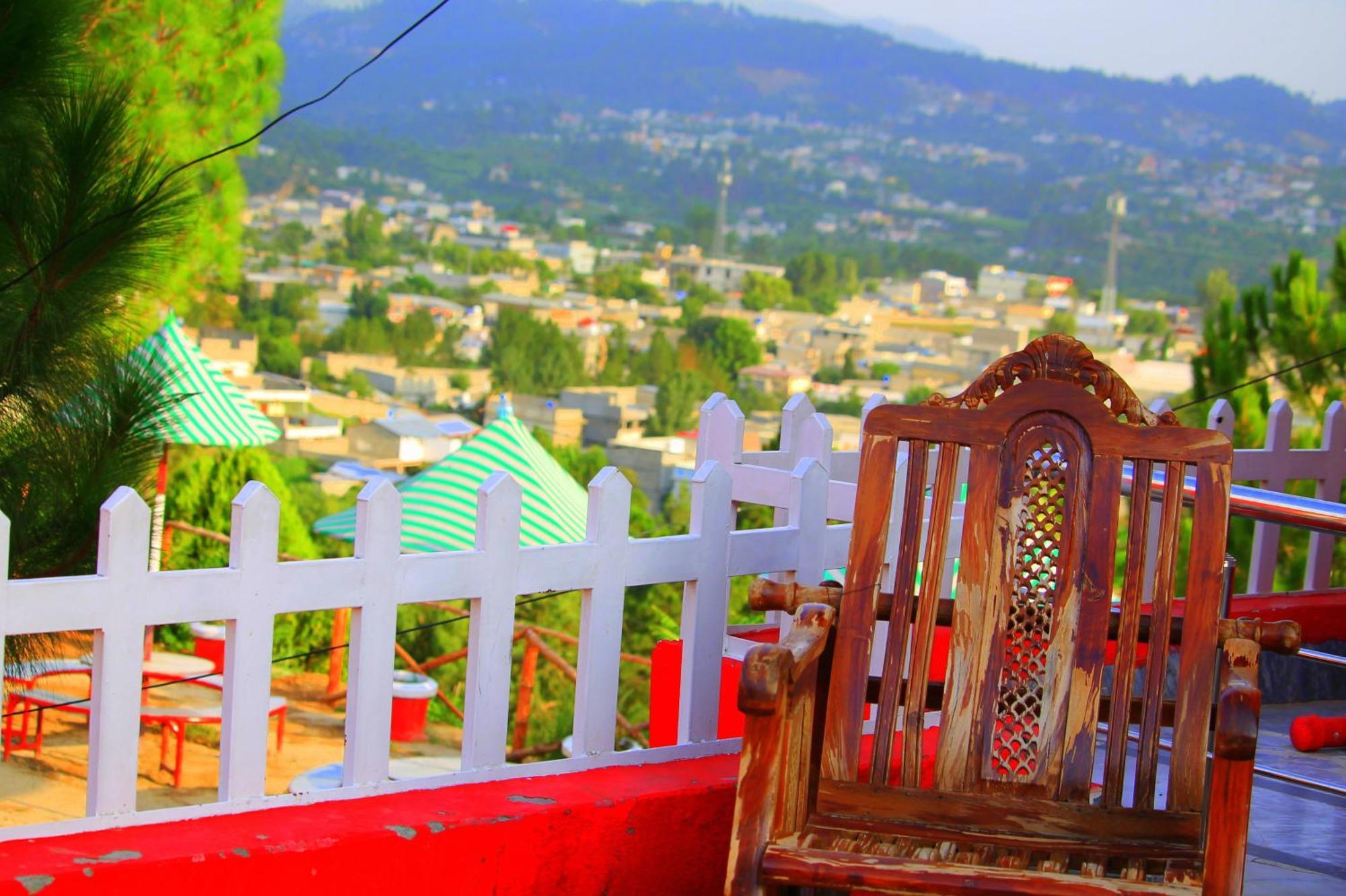 Red Rose Hotel & Resort Mansehra Exterior foto