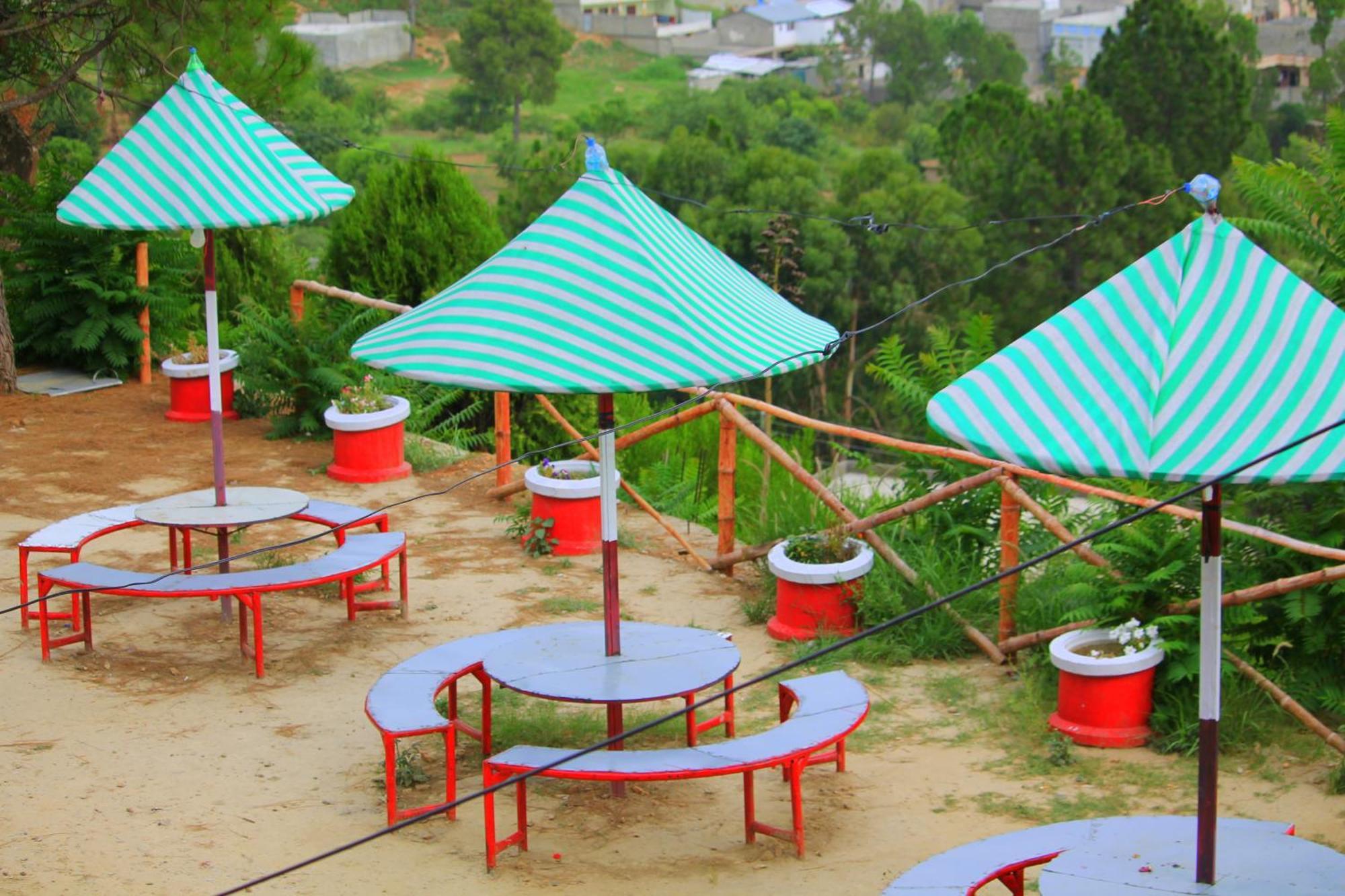 Red Rose Hotel & Resort Mansehra Exterior foto